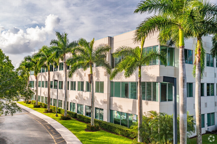 More Photos Of 13621 NW 12th St, Sunrise Office For Lease