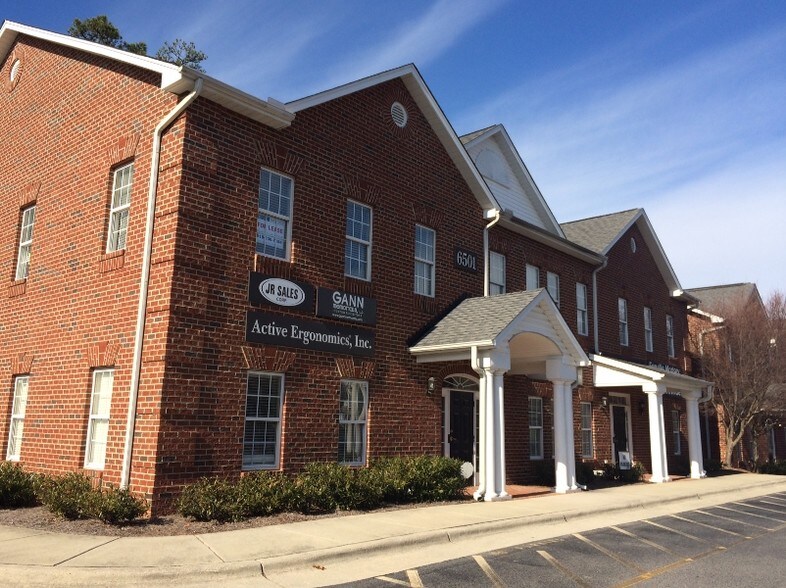 More Photos Of 6501 Creedmoor Rd, Raleigh Office Residential For Lease
