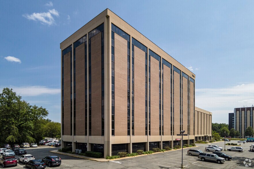 More Photos Of 7630 Little River Tpke, Annandale Coworking Space