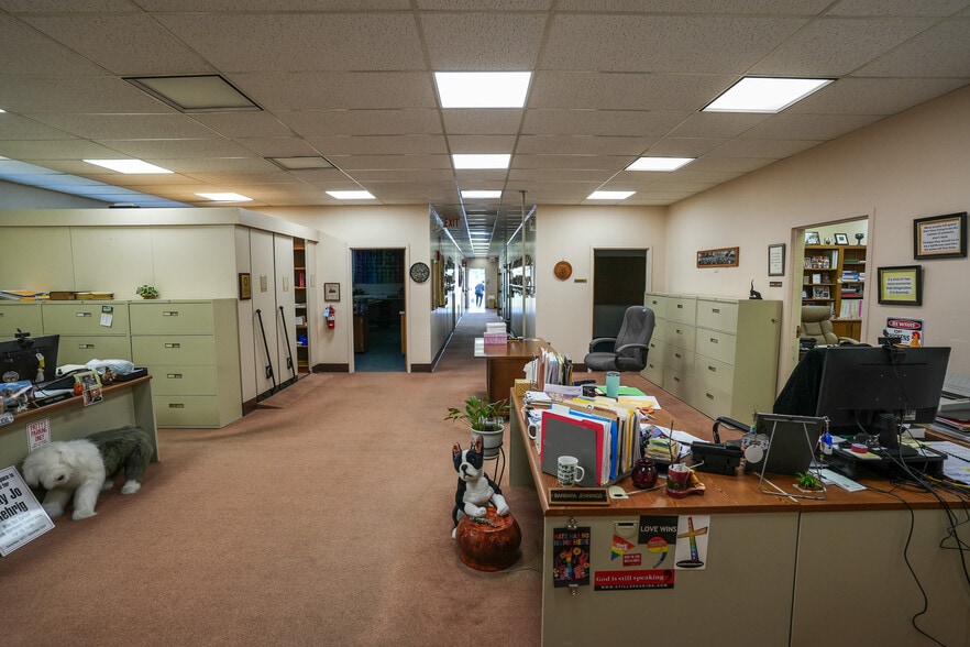 More Photos Of 431 Delaware Ave, Palmerton Office For Sale