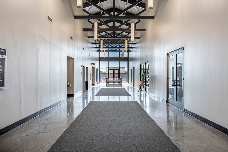 More Photos Of 129 N Collins Rd, Sunnyvale Freestanding For Lease