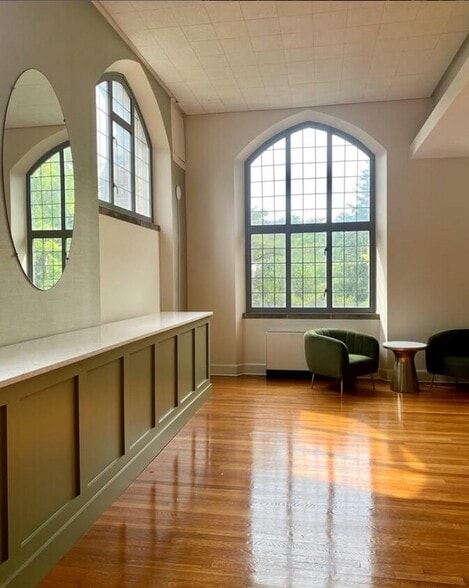 More Photos Of 1100 Goodman St S, Rochester Schools For Lease