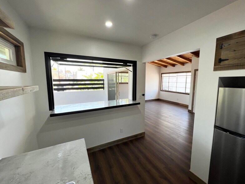 More Photos Of 3685-3687 5th Ave, San Diego Storefront Retail Residential For Sale