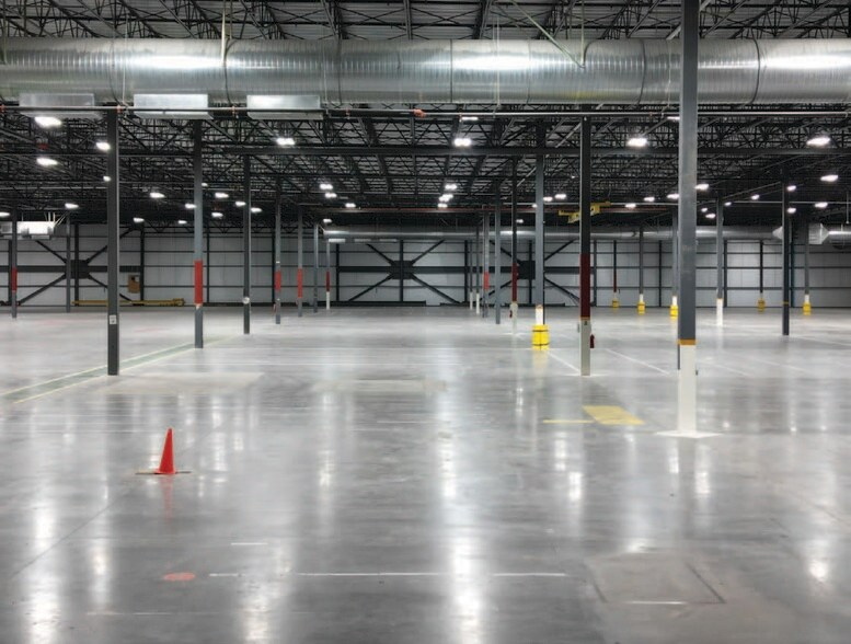 More Photos Of 52960 W Lane Rd, Scappoose Manufacturing For Sale