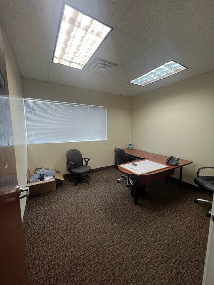 More Photos Of 555-561 E 1860 S, Provo Office For Sale