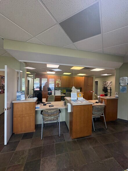 More Photos Of 5714-5724 Signal Hill Ct, Milford Medical For Sale