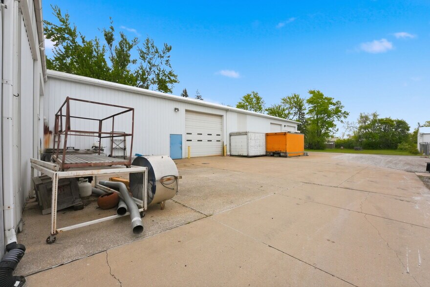 More Photos Of 645 W 155 S, Angola Industrial For Sale
