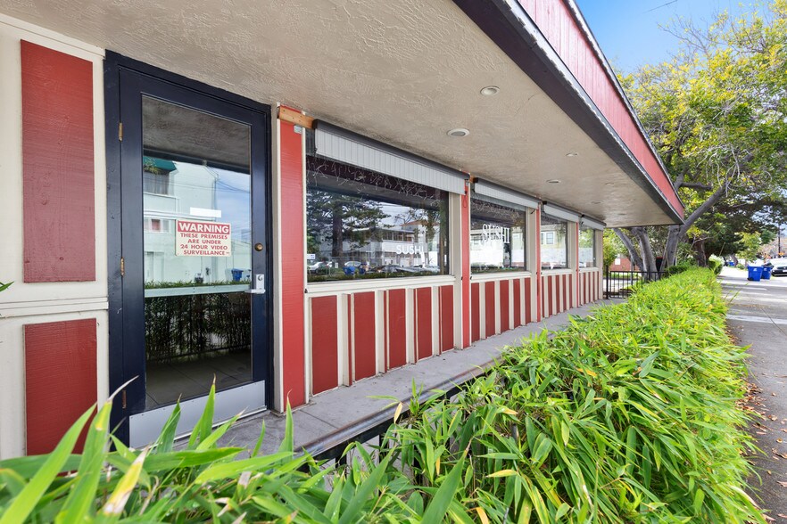 More Photos Of 1465 Webster St, Alameda Restaurant For Lease