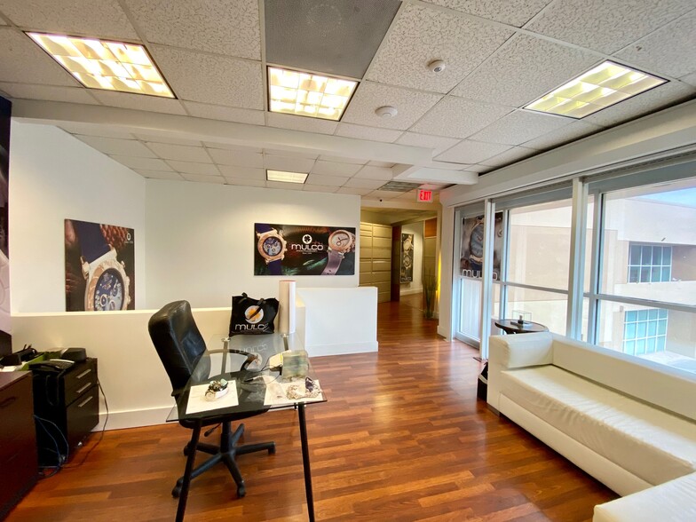 More Photos Of 20101-20161 NE 16th Pl, Miami Loft Creative Space For Sale