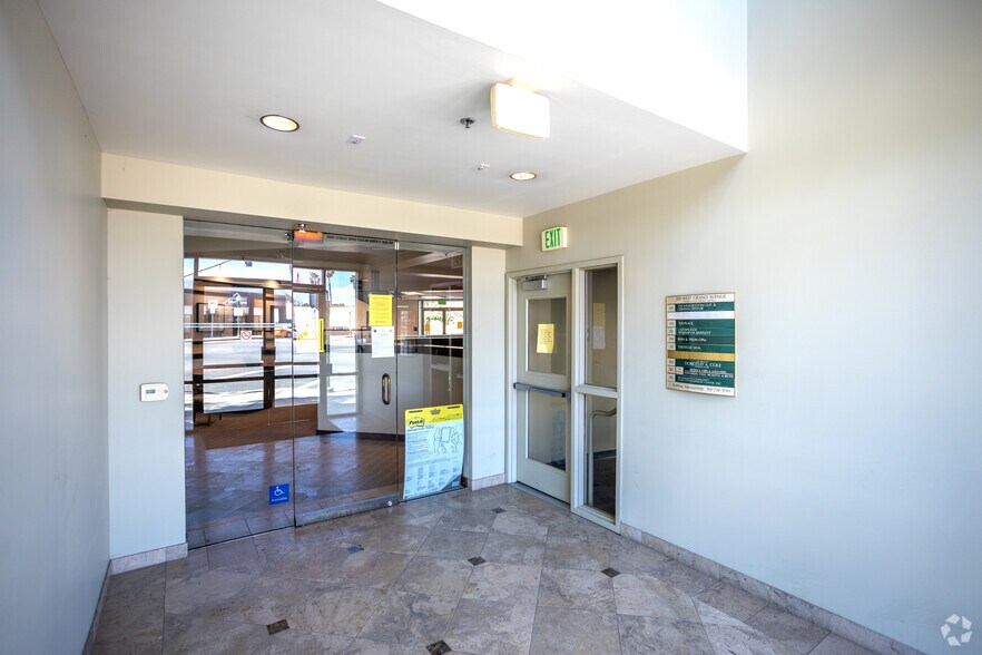 More Photos Of 300 W Grand Ave, Escondido Office For Sale