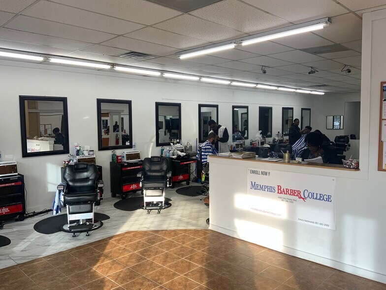 More Photos Of 4566 Elvis Presley Blvd, Memphis Freestanding For Sale