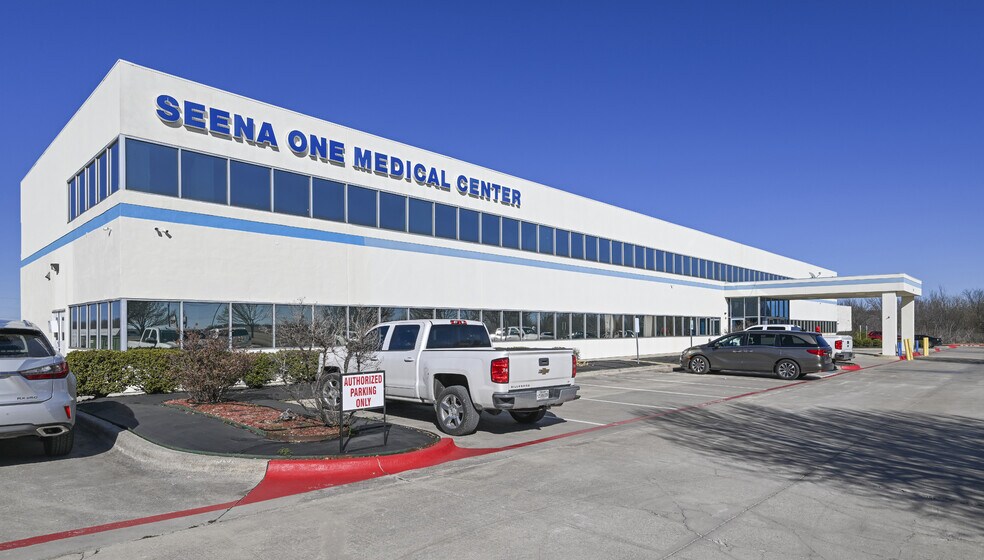 More Photos Of 701 E Rendon Crowley Rd, Burleson Medical For Lease