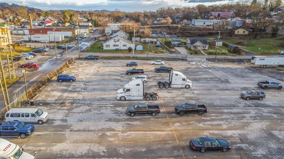 More Photos Of 150 Quincy ave, Knoxville Land For Lease