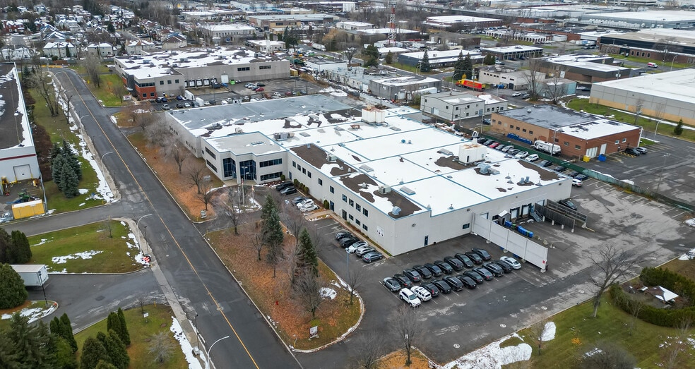 More Photos Of 330 Av Avro, Pointe-claire Warehouse For Sale