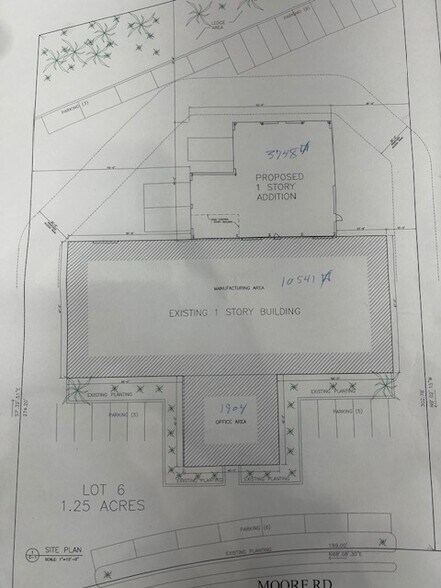 More Photos Of 123 Moore Rd, Weymouth Showroom For Lease