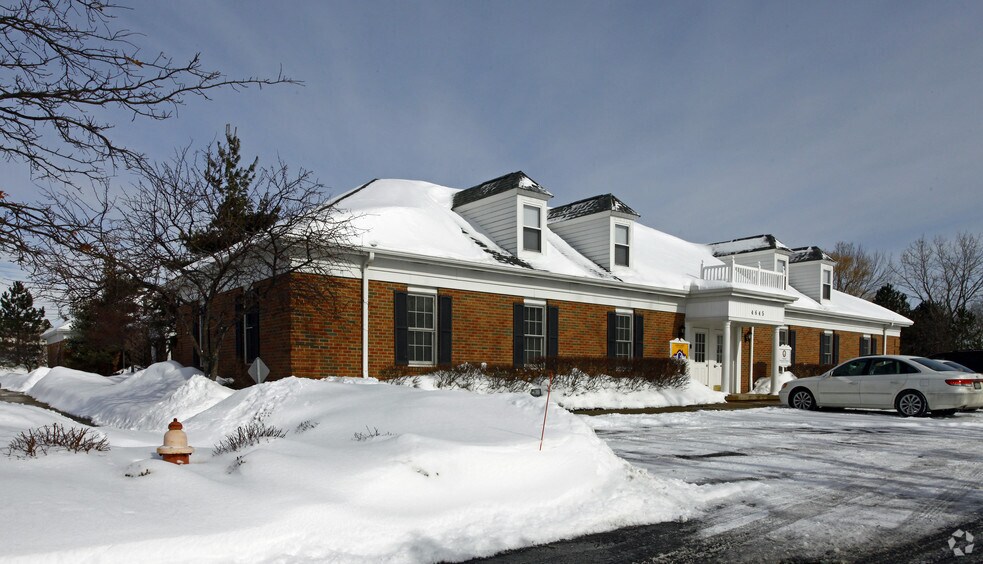 More Photos Of 4635 Richmond Rd, Warrensville Heights Medical For Lease