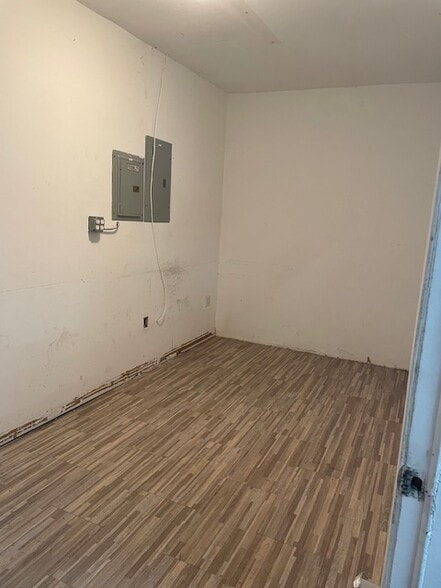 More Photos Of 6761 W Sunrise Blvd, Plantation Warehouse For Lease