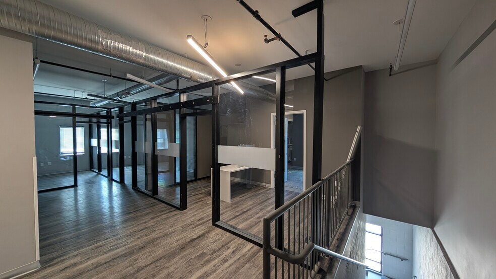 More Photos Of 2301 N Meridian St, Indianapolis Medical For Lease