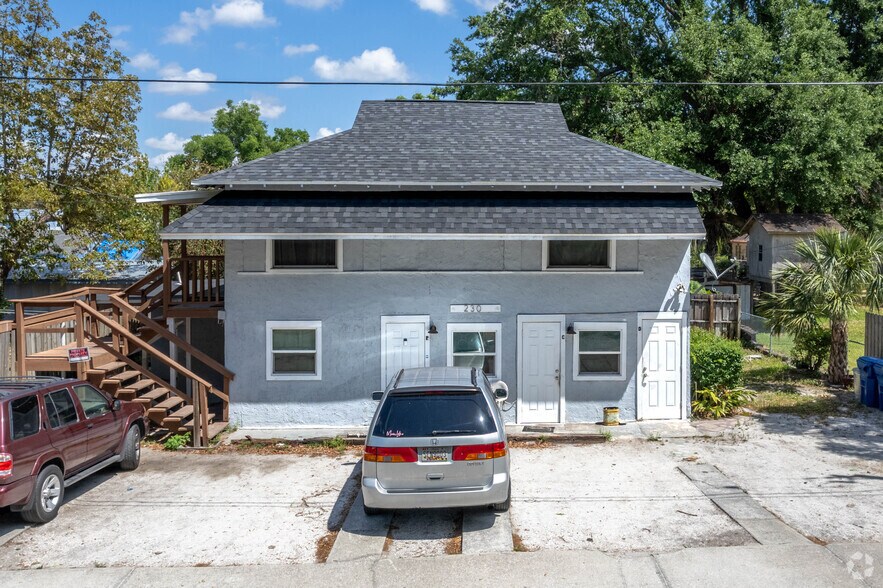 More Photos Of 230 6th St NE, Winter Haven Apartments For Sale