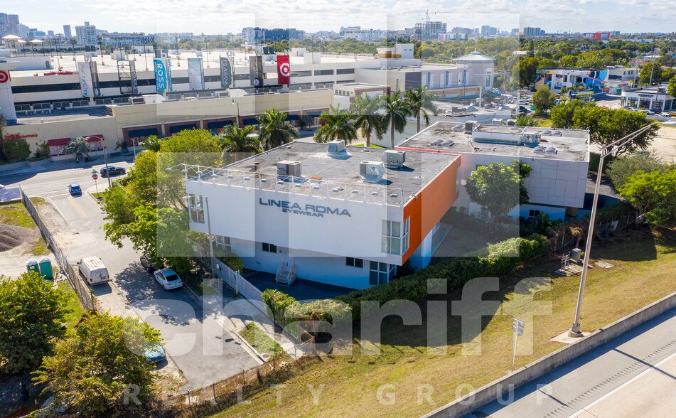 More Photos Of 3620 NE Miami Pl, Miami General Retail For Sale