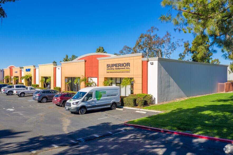 More Photos Of 8164-8166 Miramar Rd, San Diego Showroom For Lease
