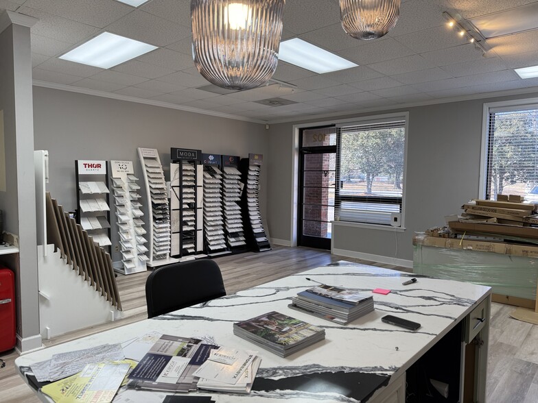 More Photos Of 228 Westinghouse Blvd, Charlotte Office For Lease