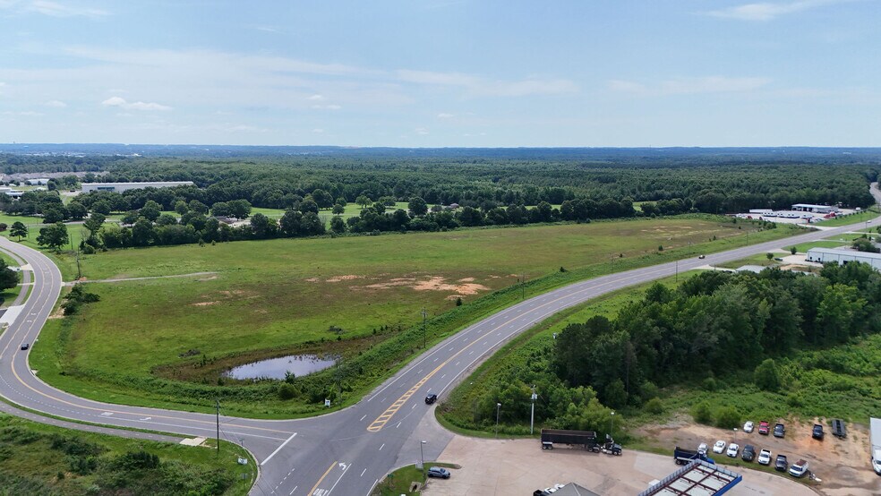 More Photos Of 0000 Joe Mallisham Parkway, Tuscaloosa Land For Sale