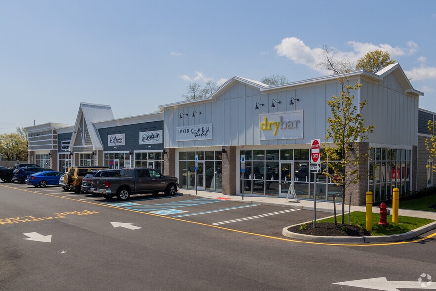More Photos Of 1861 State Route 35, Wall Township Freestanding For Lease