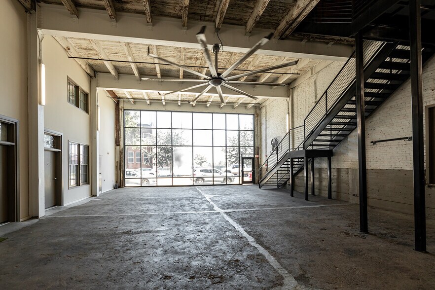 More Photos Of 345 S Front St, Memphis Apartments For Sale