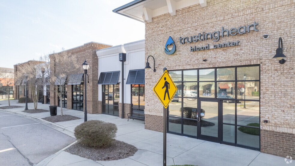 More Photos Of 10310-10441 Moncreiffe St, Raleigh Unknown For Lease
