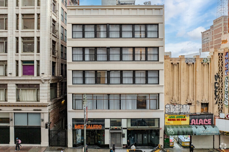 More Photos Of 510-514 S Broadway, Los Angeles Office For Sale