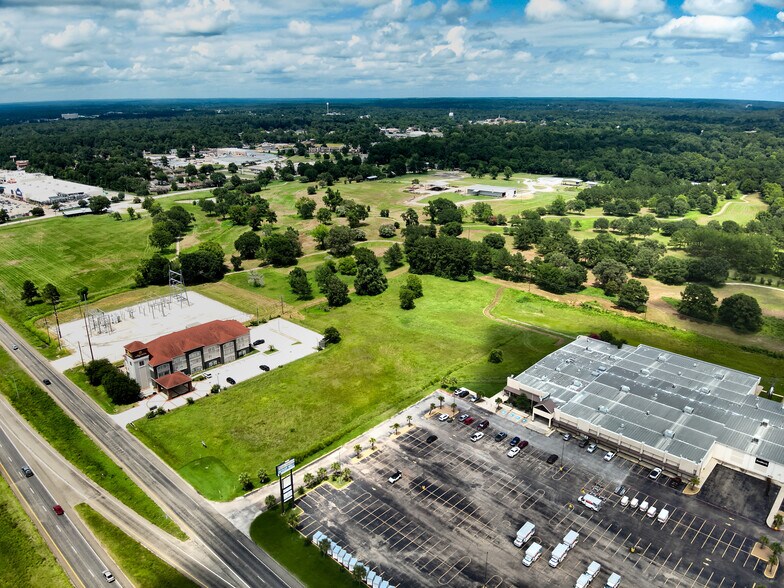 More Photos Of US Highway 59 S Loop, Livingston Land For Sale