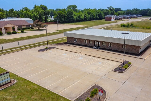 More Photos Of 501 Oakley Ave, Streator Office For Sale
