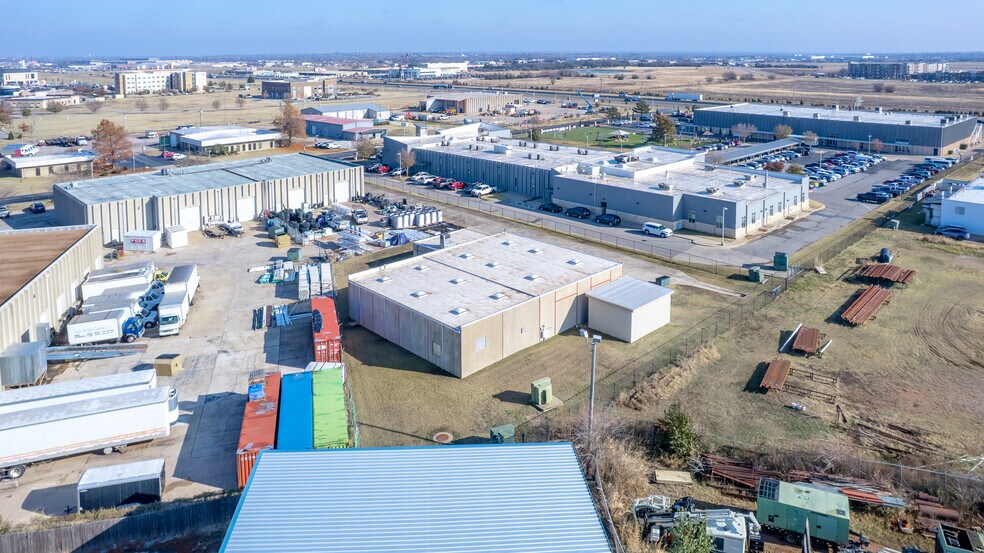 More Photos Of 3152 Broce Dr, Norman Light Manufacturing For Lease