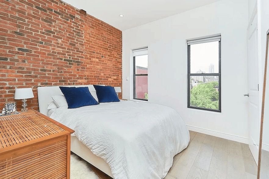 More Photos Of 370 Baltic St, Brooklyn Apartments For Sale
