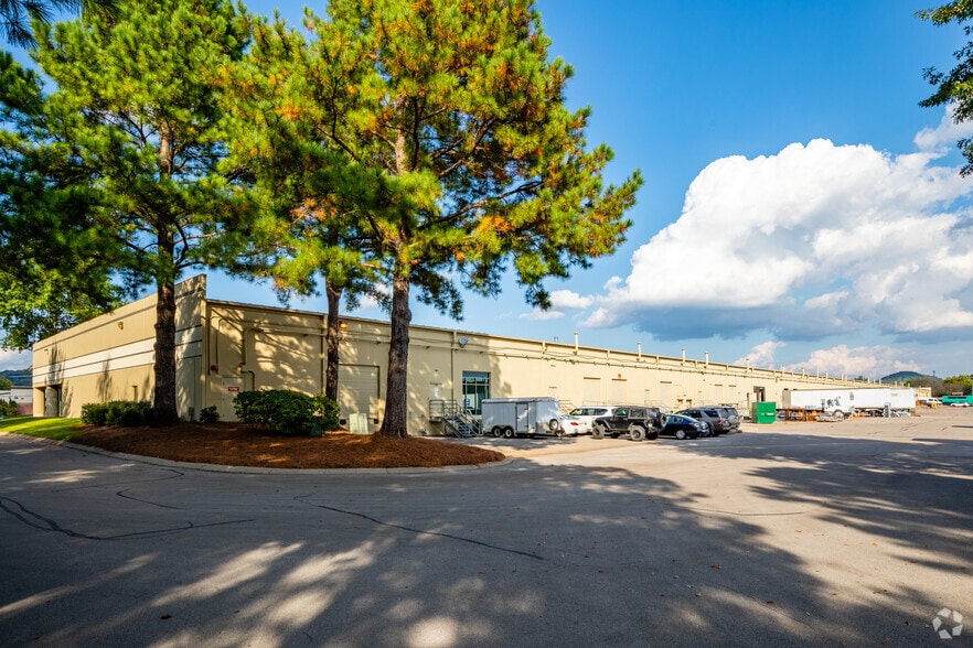 More Photos Of 277 Mallory Station Rd, Franklin Manufacturing For Lease