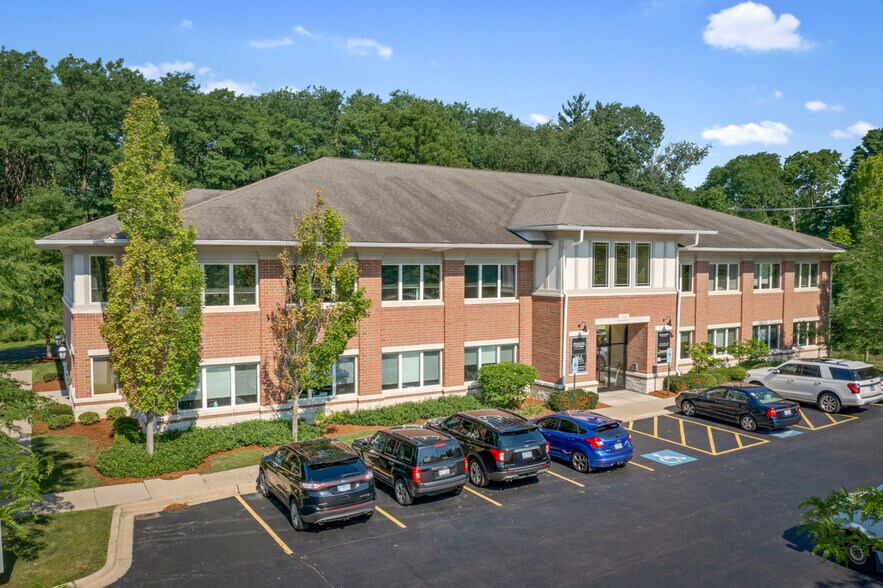 More Photos Of 2455 Dean St, St Charles Medical For Lease