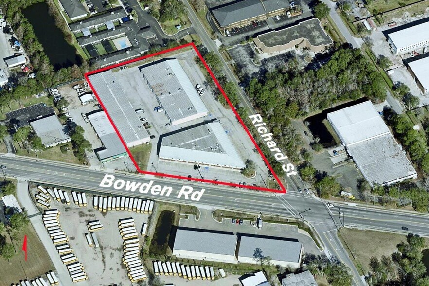 More Photos Of 5121 Bowden Rd, Jacksonville Light Manufacturing For Lease