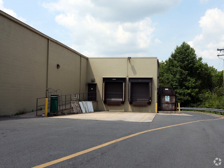 More Photos Of 801-819 N 1st St, Albemarle Unknown For Lease