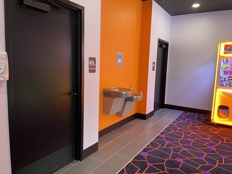 More Photos Of 4095 E Pony Express Pky, Eagle Mountain General Retail For Sale