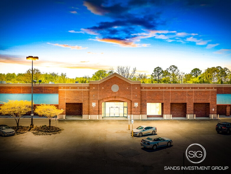 More Photos Of 4035 Eastern Blvd, Montgomery Storefront For Lease