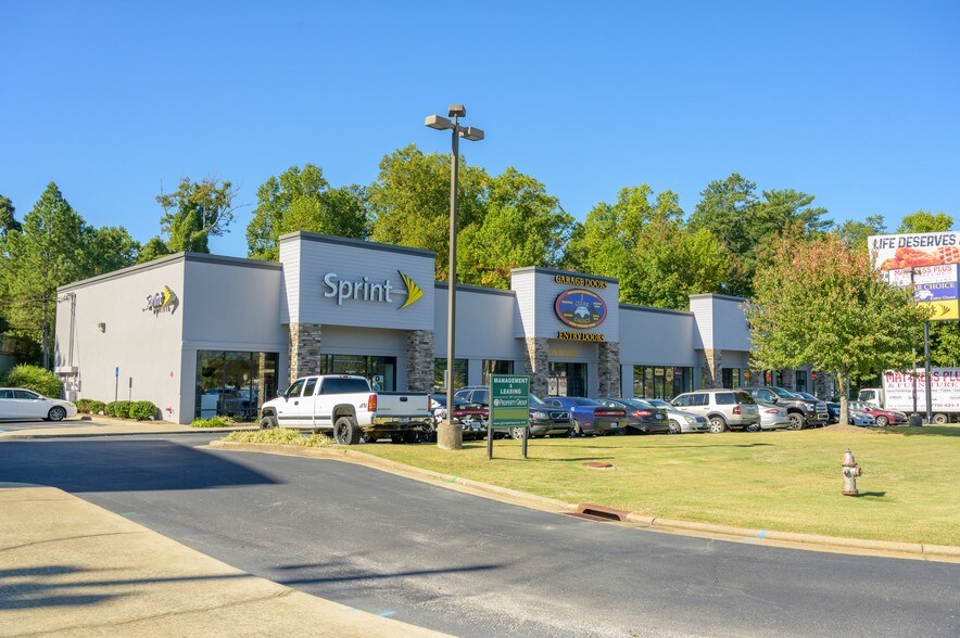 More Photos Of 1881 Cobb Pky NW, Kennesaw Freestanding For Lease