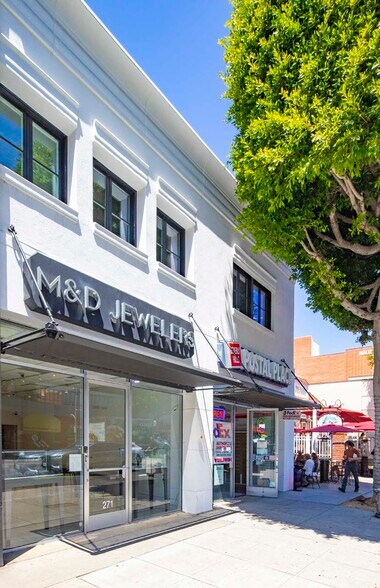 More Photos Of 269-281 S Beverly Dr, Beverly Hills Loft Creative Space For Lease