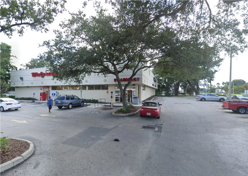 More Photos Of 2111 E Busch Blvd, Tampa Freestanding For Sale