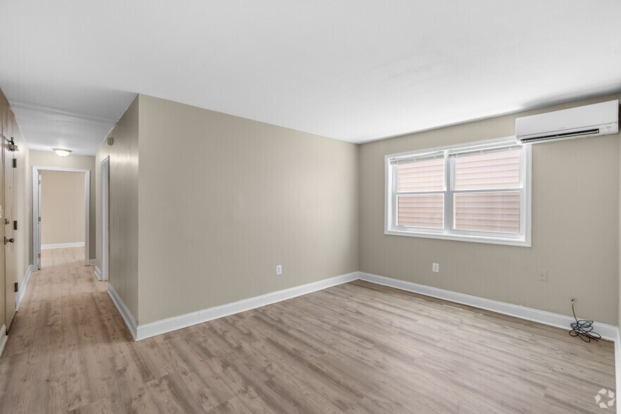 More Photos Of 4919 A St SE, Washington Apartments For Sale
