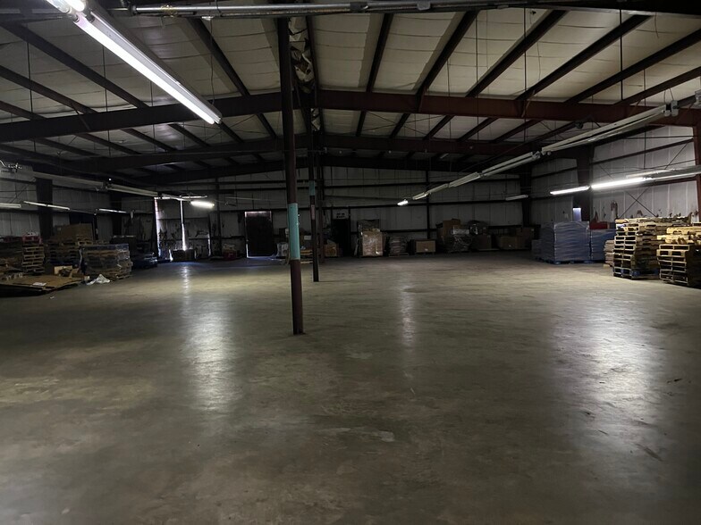 More Photos Of 99 Braswell Rd, Hattiesburg Manufacturing For Sale