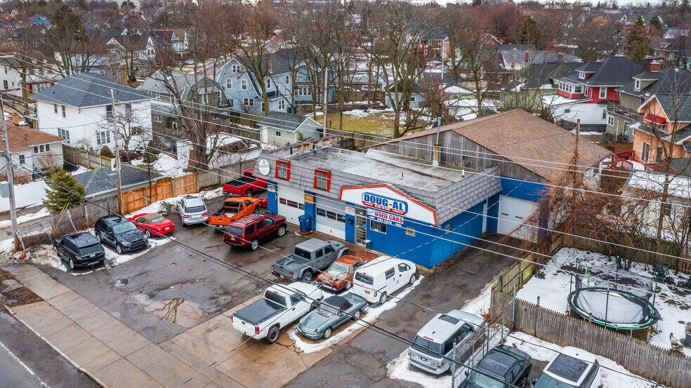 More Photos Of 252 Kenmore Ave, Buffalo Auto Repair For Sale