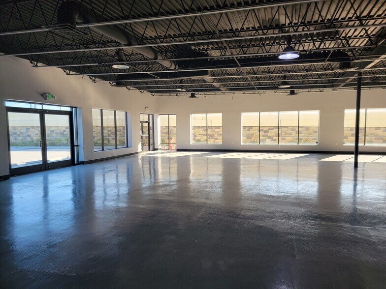 More Photos Of 9445 Haver Way, Indianapolis Freestanding For Sale