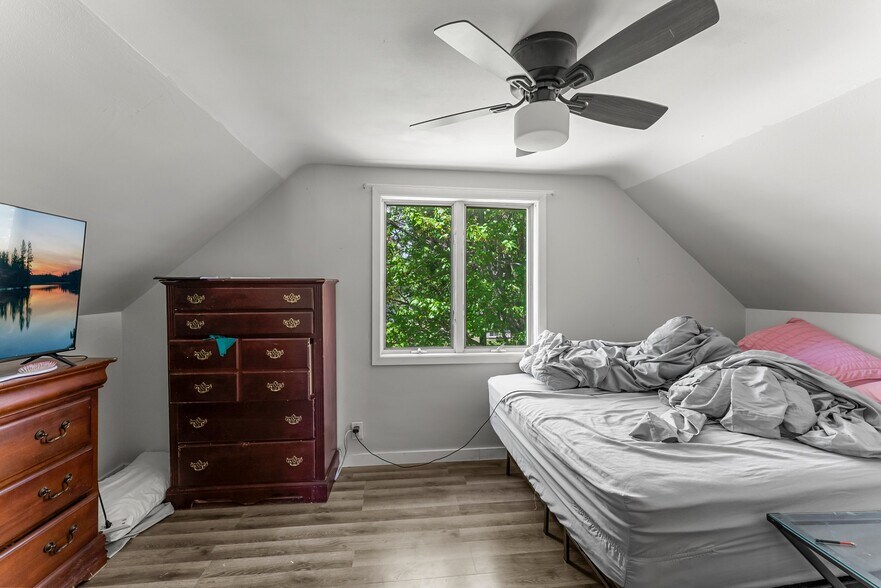 More Photos Of 820 N 6th St, Montevideo Apartments For Sale