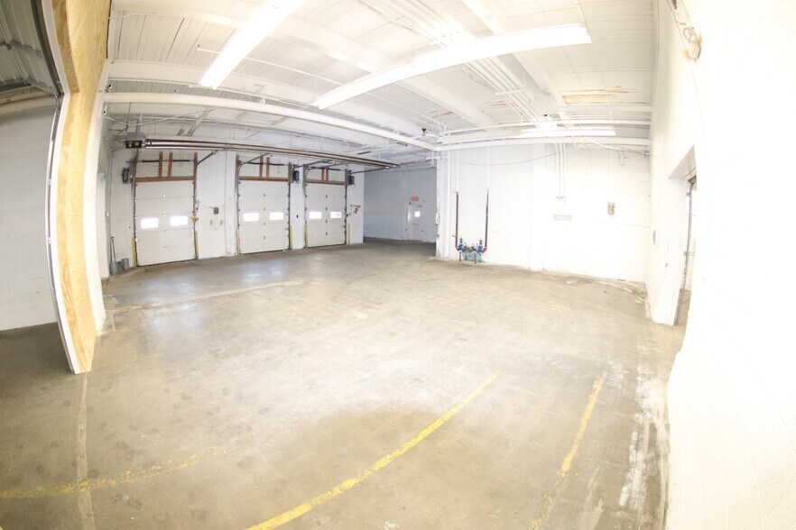 More Photos Of 12201 Elmwood Ave, Cleveland Manufacturing For Sale